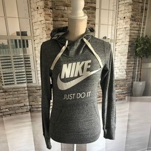 Women’s Nike Hoodie XS